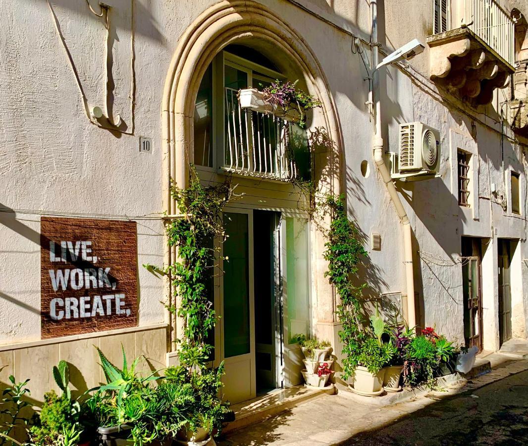 Appartement The Art House By Rentbeat à Ostuni Extérieur photo